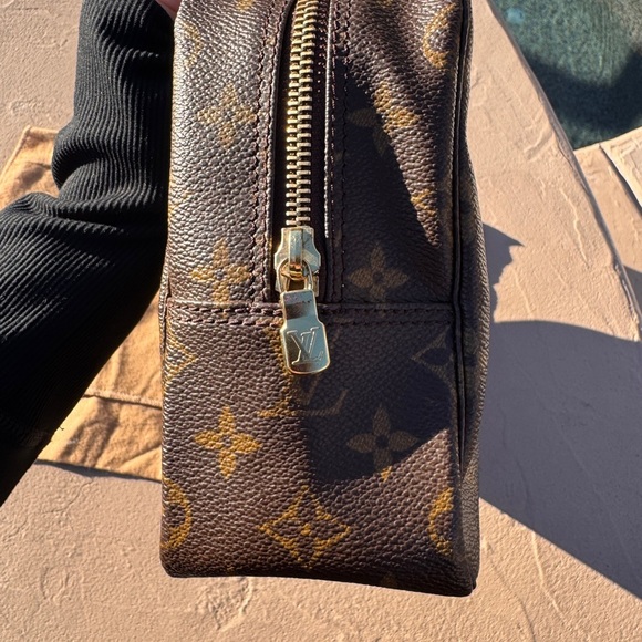 Louis Vuitton Brown Monogram Pouch - Picture 5 of 12